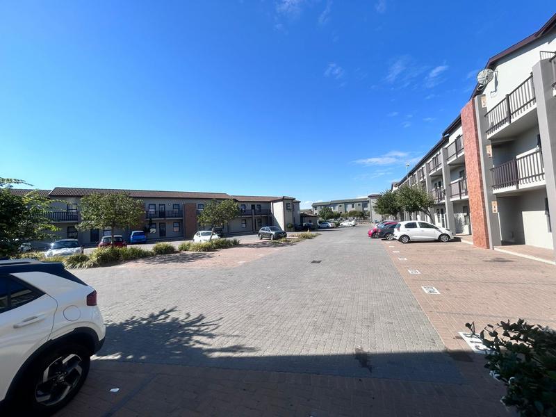 2 Bedroom Property for Sale in Parklands Western Cape